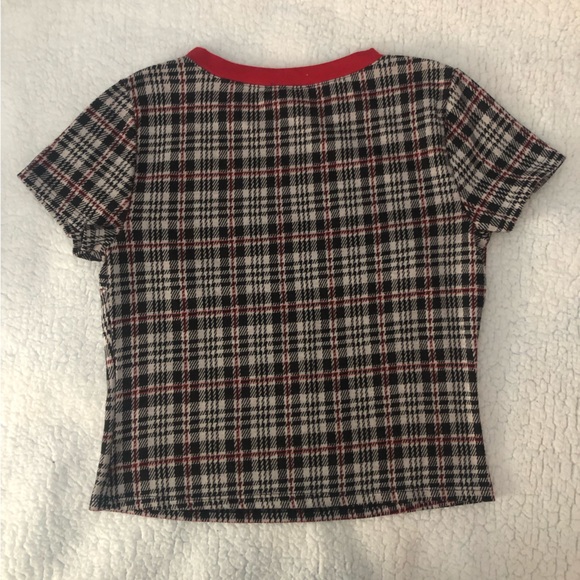 Black White Red Plaid T-Shirt - Picture 4 of 4